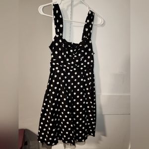 Hot Topic, LG, Black and white poka dots.